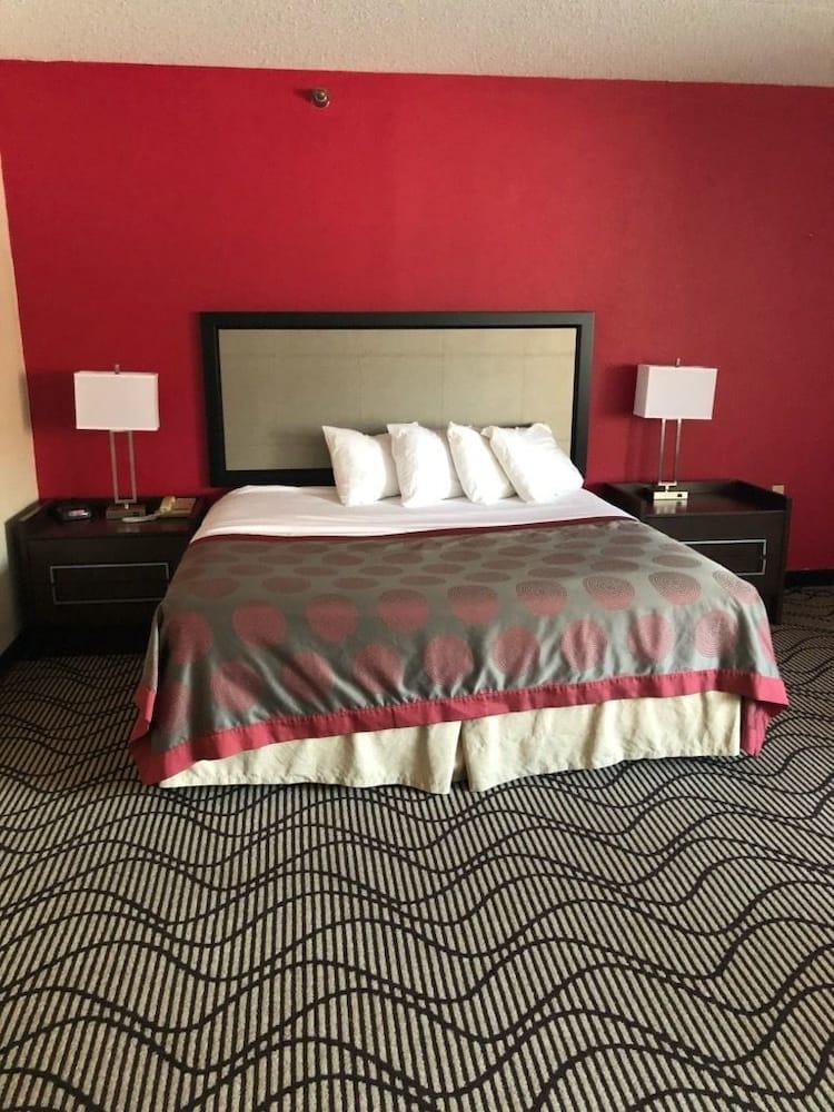 Holiday Inn Indianapolis - Airport Area N By Ihg Εξωτερικό φωτογραφία