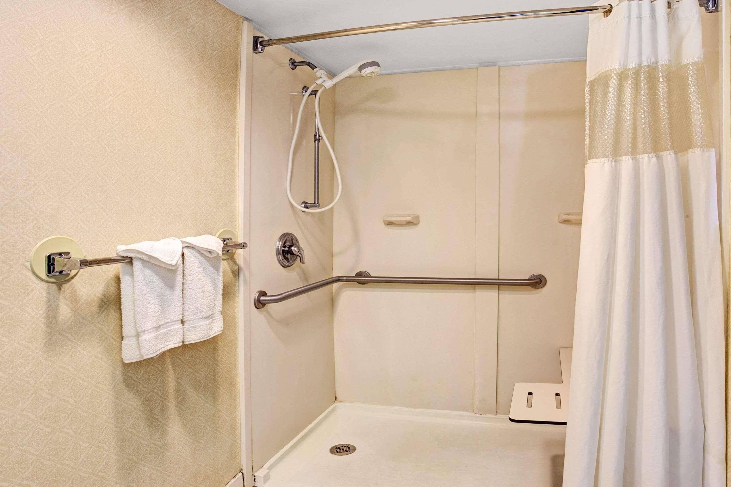 Holiday Inn Indianapolis - Airport Area N By Ihg Εξωτερικό φωτογραφία
