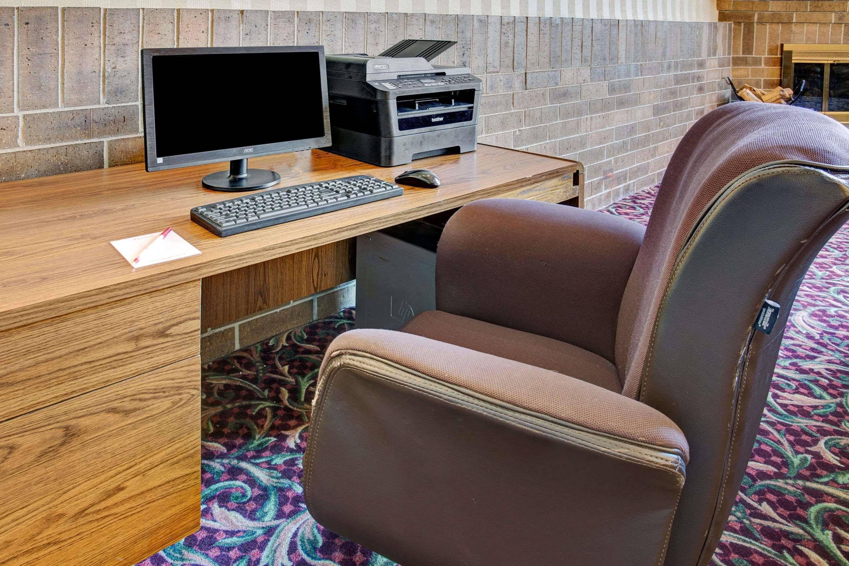 Holiday Inn Indianapolis - Airport Area N By Ihg Εξωτερικό φωτογραφία